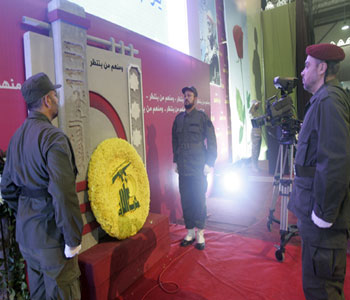 Nasrallah: este d&iacutea es el d&iacutea de todos los m&aacutertires en nuestro pa&iacutes