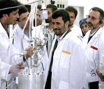 Ahmadineyad: La capacidad de Irán en enriquecer el uranio ha aumentado a 50%