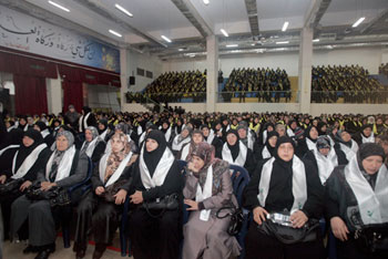 Nasrallah: Erradicar todas las formas de analfabetismo