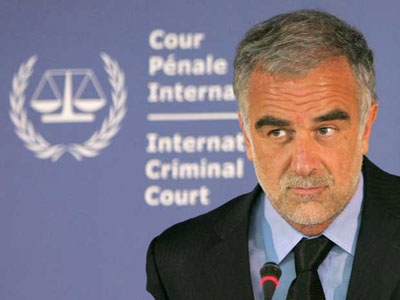 Ocampo llega a Libia