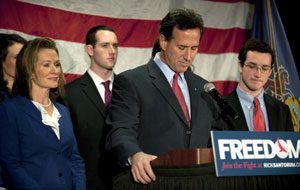Santorum abandona las primarias del Partido Republicano