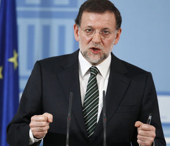 Rajoy inyectar&aacute dinero p&uacuteblico para salvar la banca espa&ntildeola