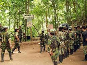 Gobierno colombiano abre v&iacutea para negociaciones de paz con las FARC