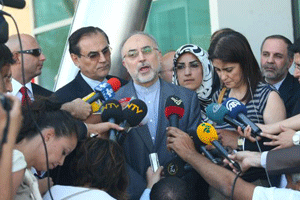 Ir&aacuten propone mediar en unas posibles negociaciones sobre Siria