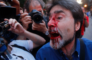 Choques violentos entre los manifestantes y la Policía en Madrid