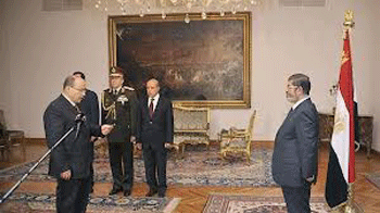 El presidente de Egipto amplía sus poderes