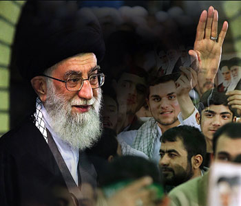 Imam Jamenei alaba la inteligencia iran&iacute en vencer complot del enemigo