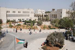 Estudiantes palestinos expulsan al cónsul británico de una universidad