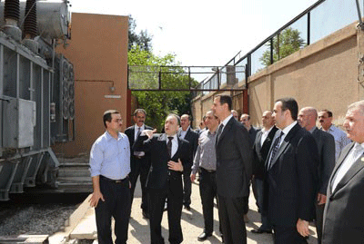 El presidente sirio visita una Estación Eléctrica en Damasco