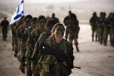 Las israelíes provocan tensión al invadir Al-Aqsa