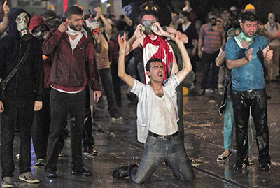 Huelga general en Turquía tras la brutal represión de las protestas