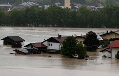 Las inundaciones amenazan el centro histórico de Praga