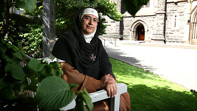 Según la religiosa Agnès-Mariam de la Croix que vive  en Siria