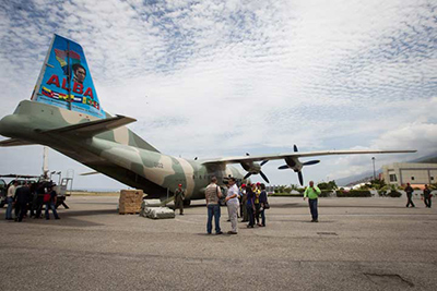 Avión del Alba con ayuda humanitaria llega a Líbano