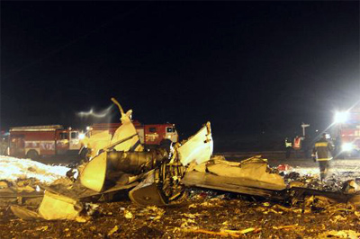 Hallan las dos cajas negras del avión estrellado en Kazán