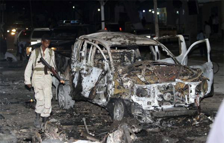 Violencia vuelve a sacudir en Somalia