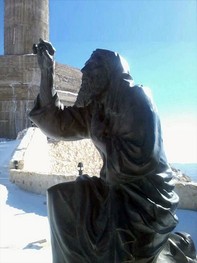 Siria: Levantan estatua de Jesucristo en Seidnaya