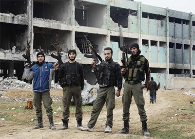 Más de mil muertos en la guerra entre rebeldes en Siria