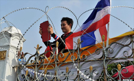 Oposición rechaza diálogo con autoridades de Tailandia