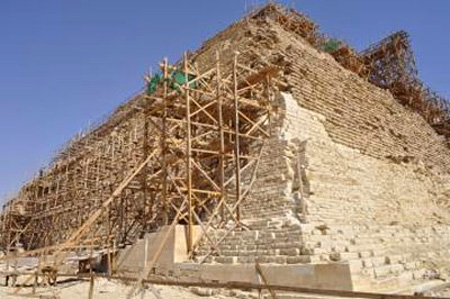 Egipto: Zoser en riesgo de derrumbe