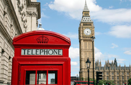 La famosa cabina roja de Londres ahora es verde