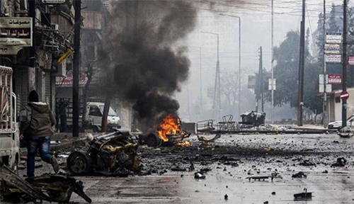 Las bandas terroristas controlan la mayor parte del campo de Al Yarmuk