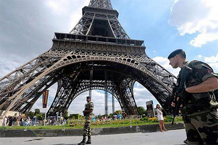 Los drones que tienen en vilo a Paris