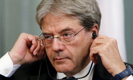Ministro de Exteriores italiano visita Trípoli para apoyar al nuevo Gobierno