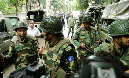 Bangladesh: Detenidas cuatro personas por el ataque de Dacca