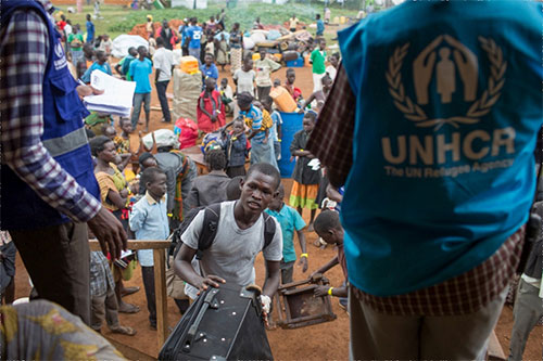 Éxodo de sursudaneses hacia Uganda