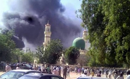 Un Doble atentado suicida contra una mezquita en Nigeria