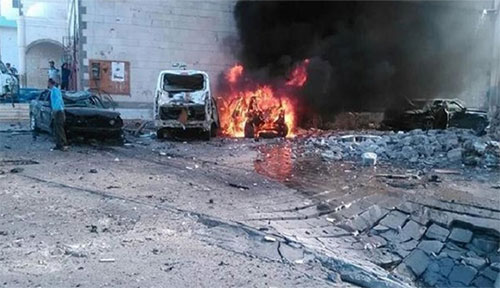 Un triple ataque suicida en un cuartel en el sureste de Yemen