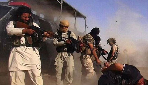 Daesh fusila a siete personas en Mosul por negarse a combatir en sus filas