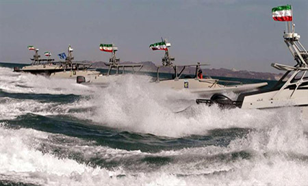 Irán advierte a Arabia Saudí a no acercarse a las aguas iraníes