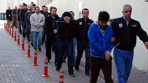 Nueva purga masiva de funcionarios en Turquía