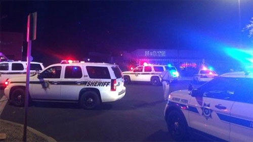 Dos muertos y un herido por un tiroteo en un centro comercial de Tucson (Arizona)
