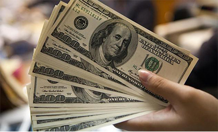 Rusia intensificará medidas para reducir la dependencia del dólar 