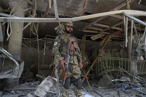 Cinco muertos en una explosión en Kabul cerca de la embajada americana
