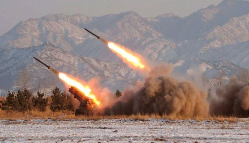 Corea del Norte lanza varios misiles balísticos al mar de Japón