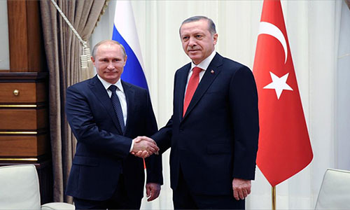 Rusia y Turquía coordinan, por primera vez, ataques contra Daesh