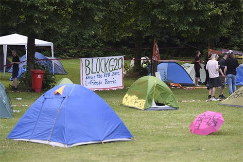 Miles de personas protestan contra la cumbre del G-20 en Hamburgo