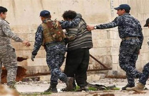 Los vecinos de Mosul denuncian a los terroristas escondidos