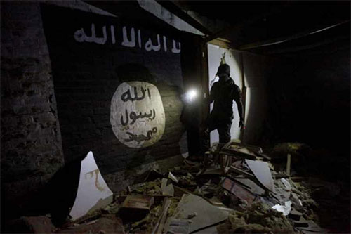 Descubren un centro de entrenamiento subterráneo de Daesh