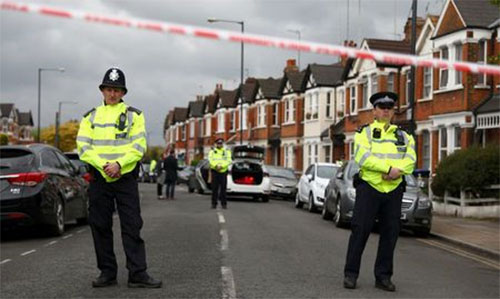 Tres mujeres detenidas por terrorismo en Londres