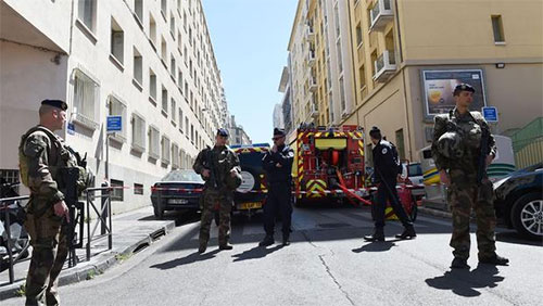 Arrestan en Francia a miembros de una célula de envío de terroristas a Siria