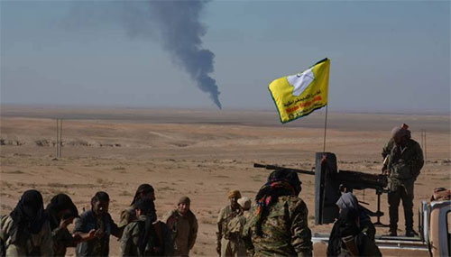 Intensos combates entre las FSD y Daesh en la ciudad de Al Tabqa