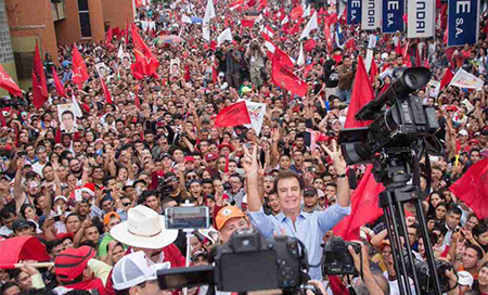 Nasralla llama a manifestación pacífica contra 
