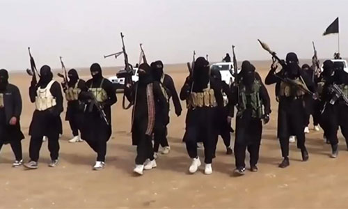 Daesh envía refuerzos desde Iraq a la provincia siria de Deir Ezzor