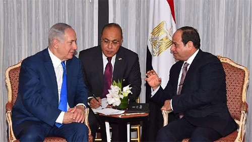 El primer encuentro público y reconocido entre Al Sisi y Netanyahu