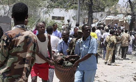 Mueren más de seis personas en un atentado suicida en Somalia